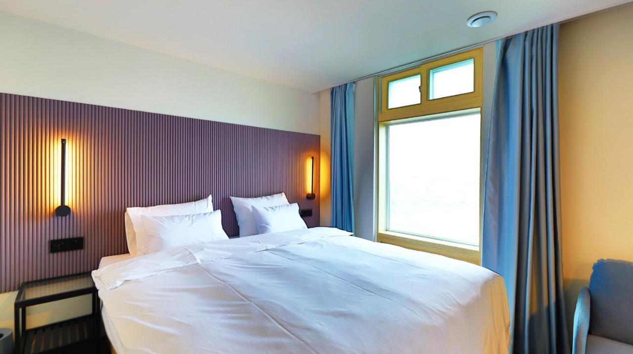 Little Prince Hotel Gunsan Dış mekan fotoğraf