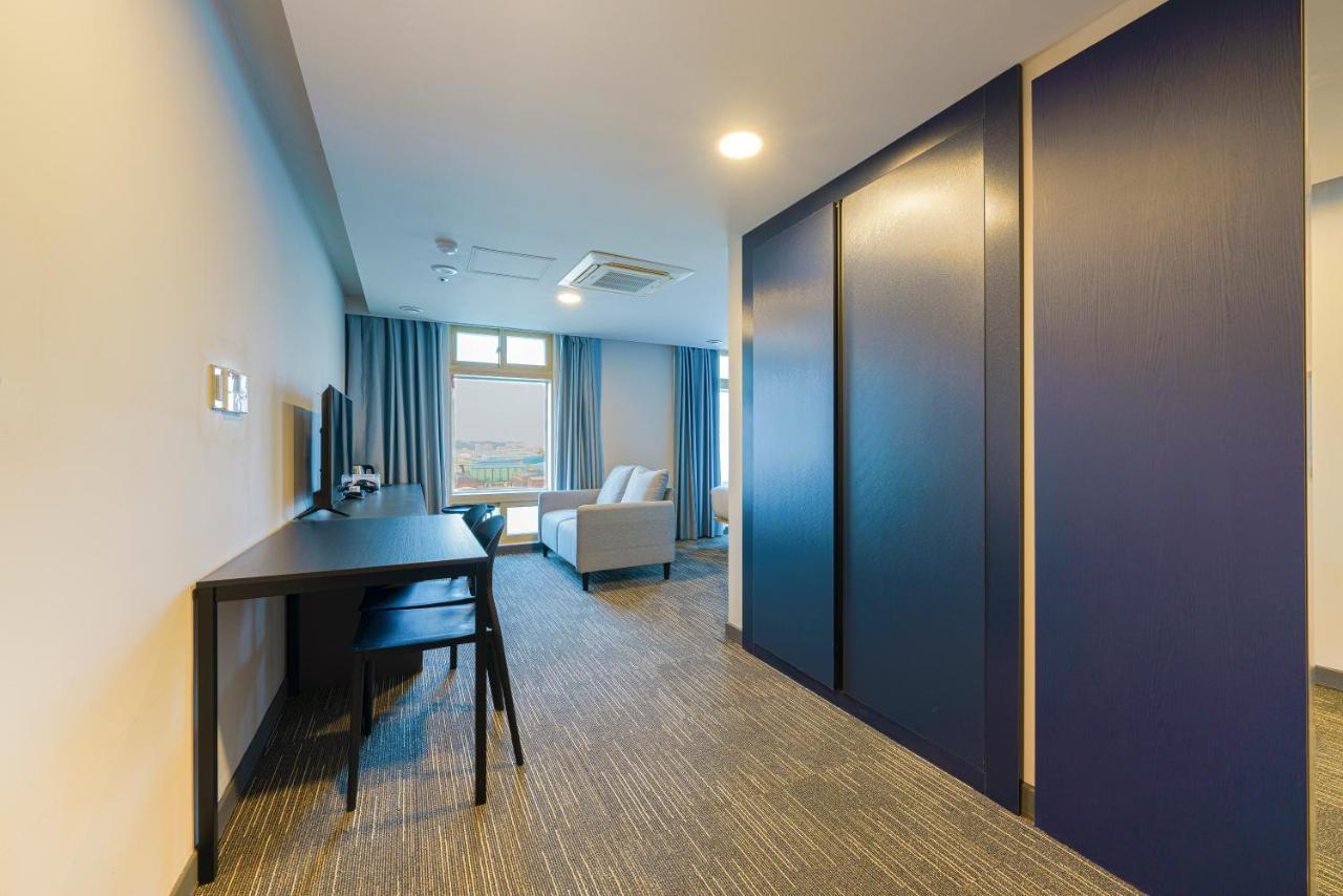 Little Prince Hotel Gunsan Dış mekan fotoğraf