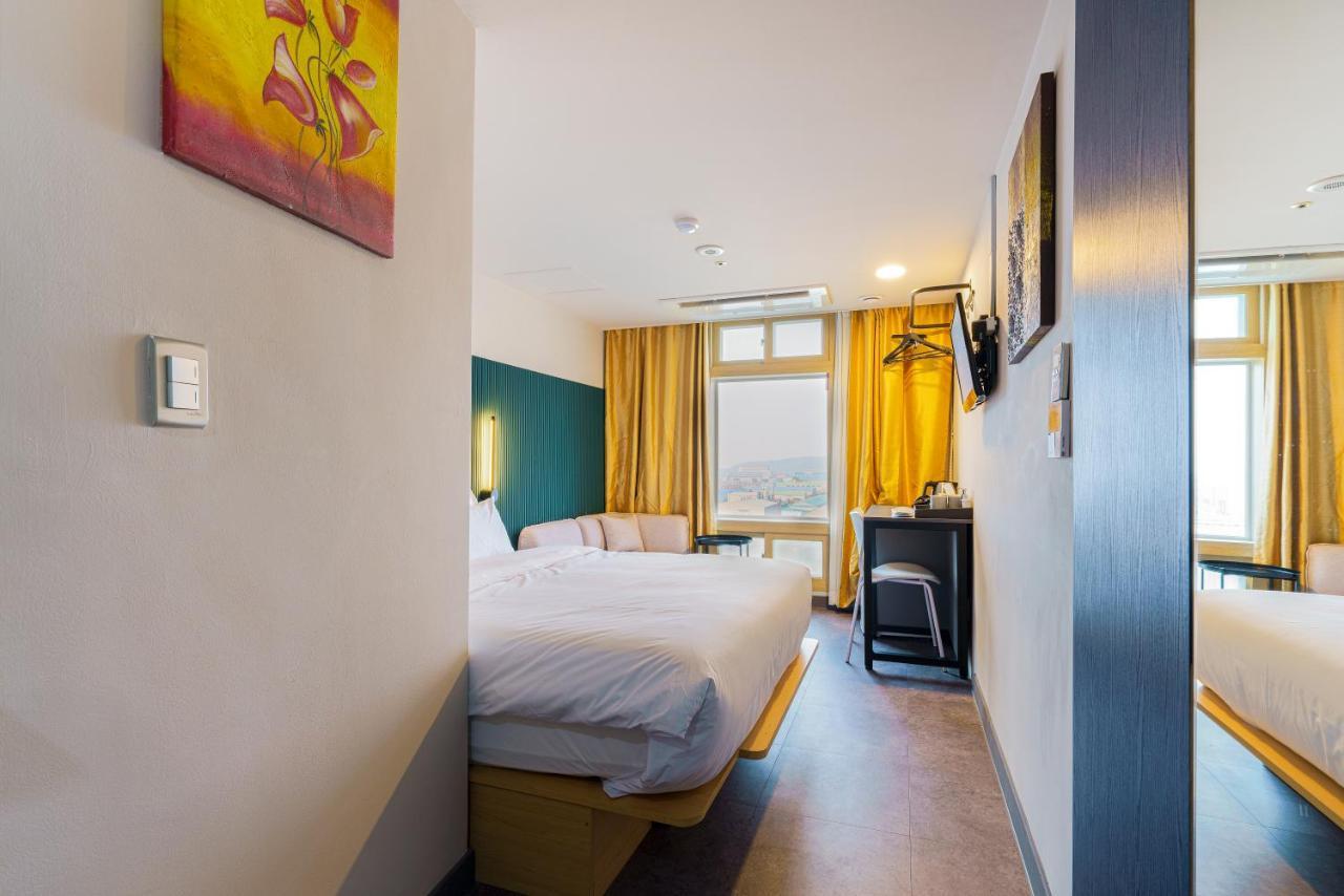 Little Prince Hotel Gunsan Dış mekan fotoğraf