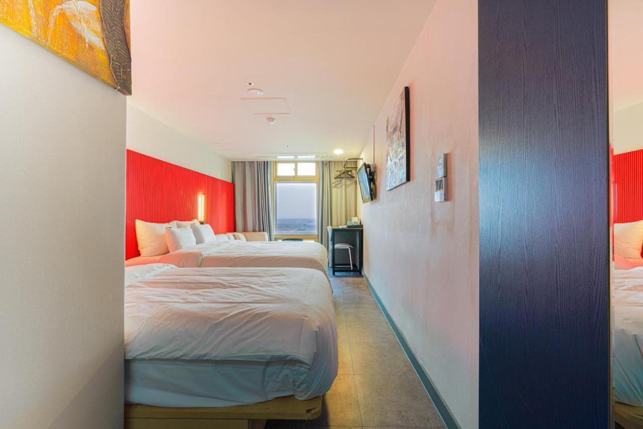 Little Prince Hotel Gunsan Dış mekan fotoğraf