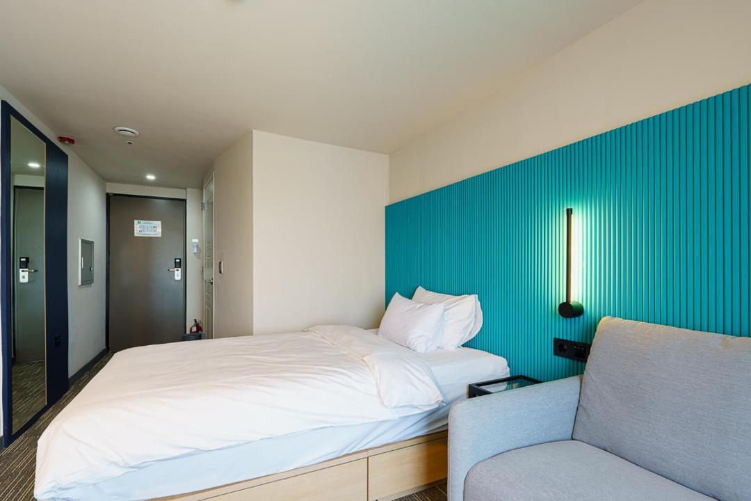 Little Prince Hotel Gunsan Dış mekan fotoğraf